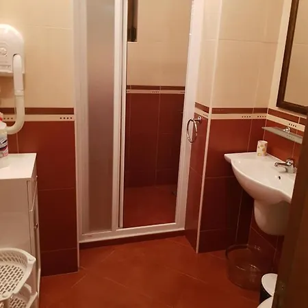 Santa Marina Onebedroom Apartaments 公寓 索佐波尔